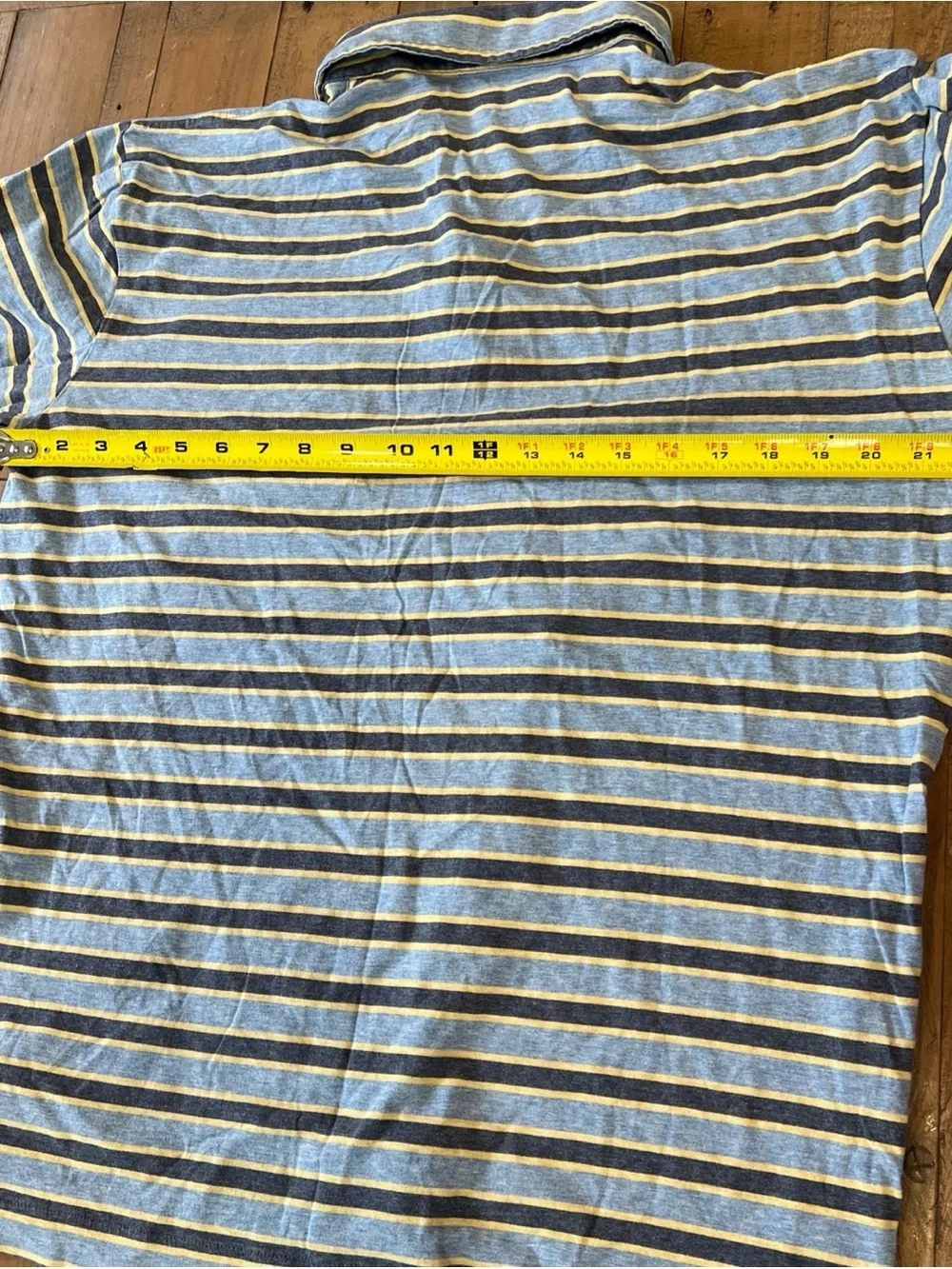 Patagonia Striped Polo Short Sleeve Tee Shirt Men’s Large Blue Yellow Casual